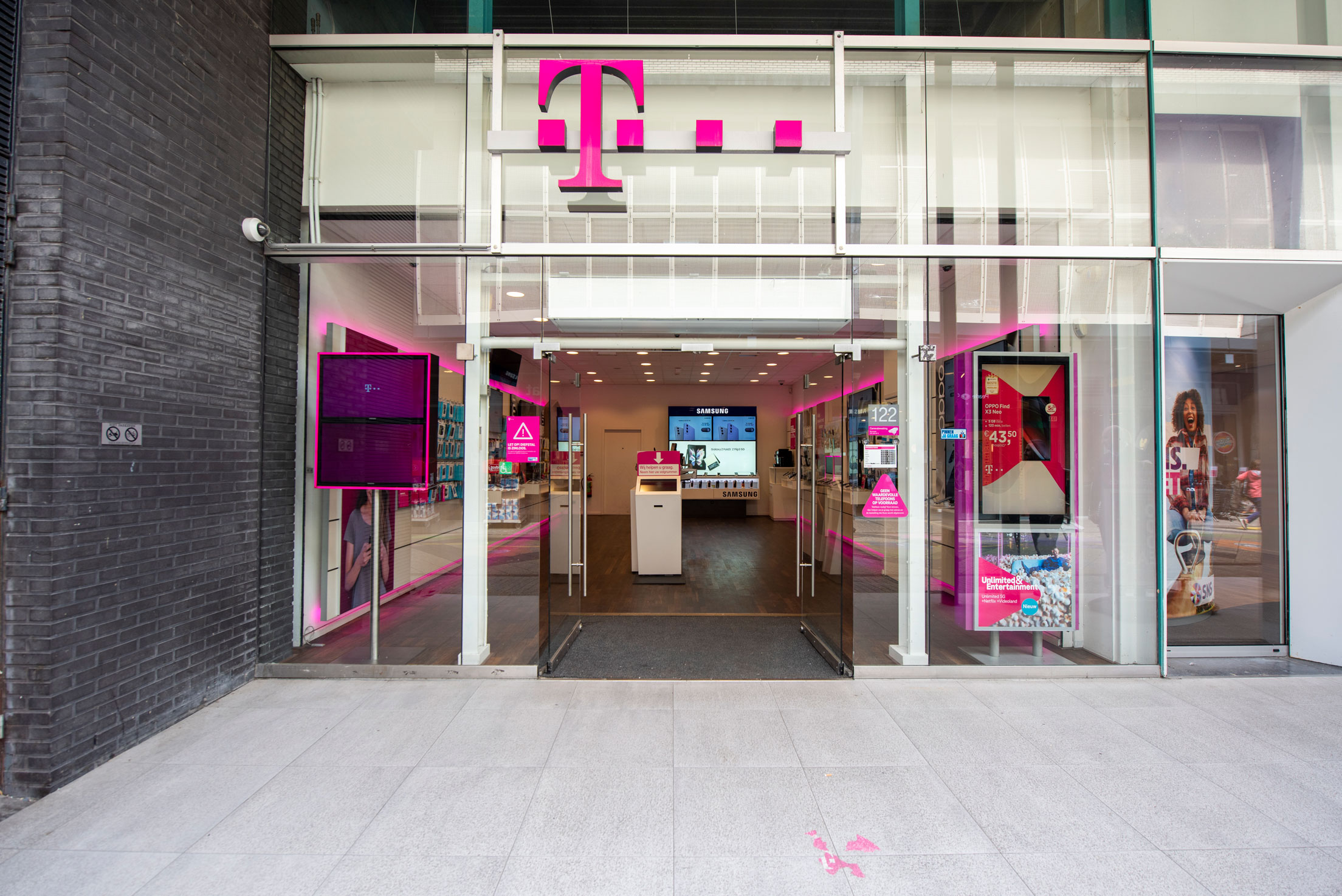 Afbeelding van T-Mobile Shop Amsterdam Osdorpplein.