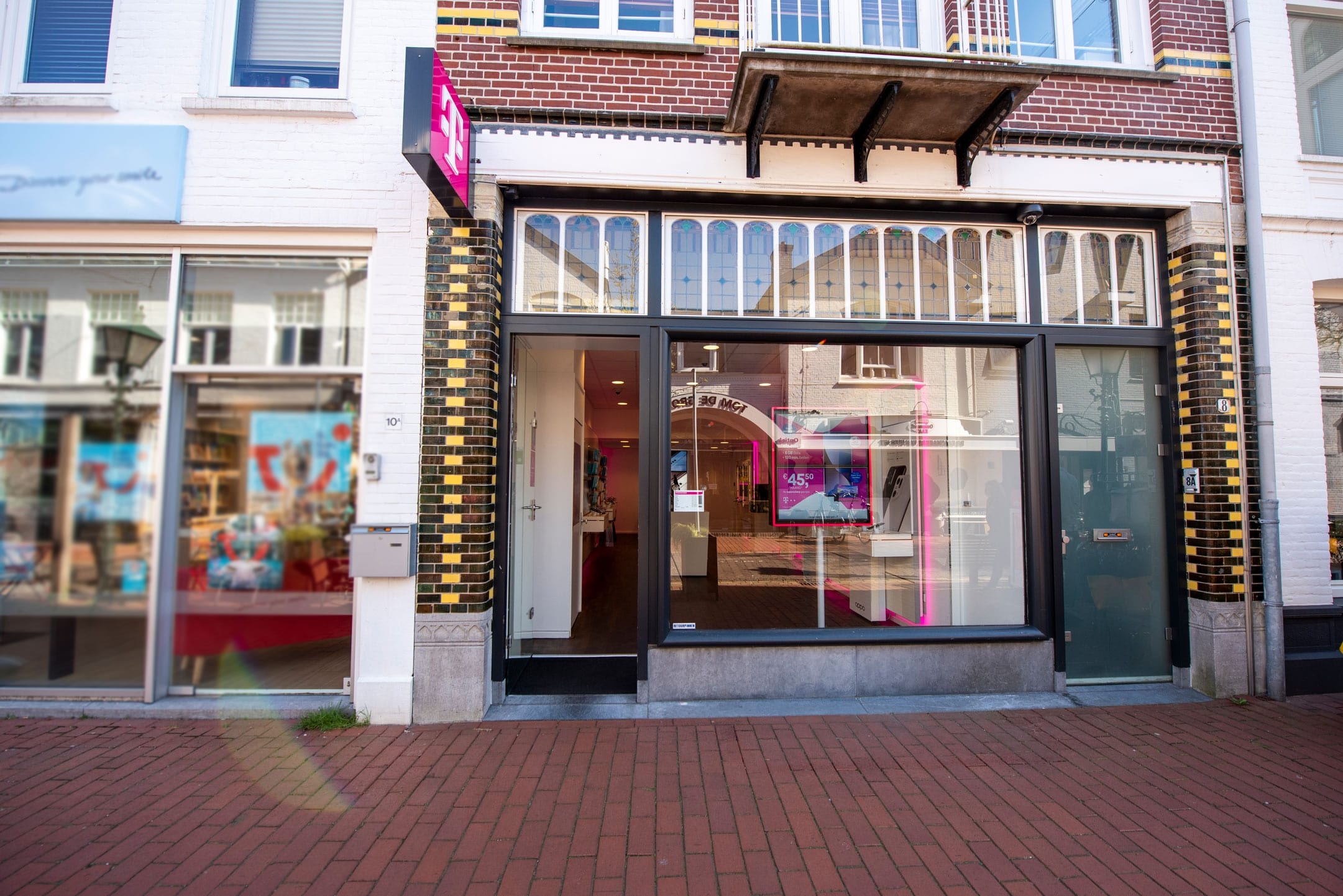 Afbeelding van T-Mobile Shop Bussum Nassaustraat 8.