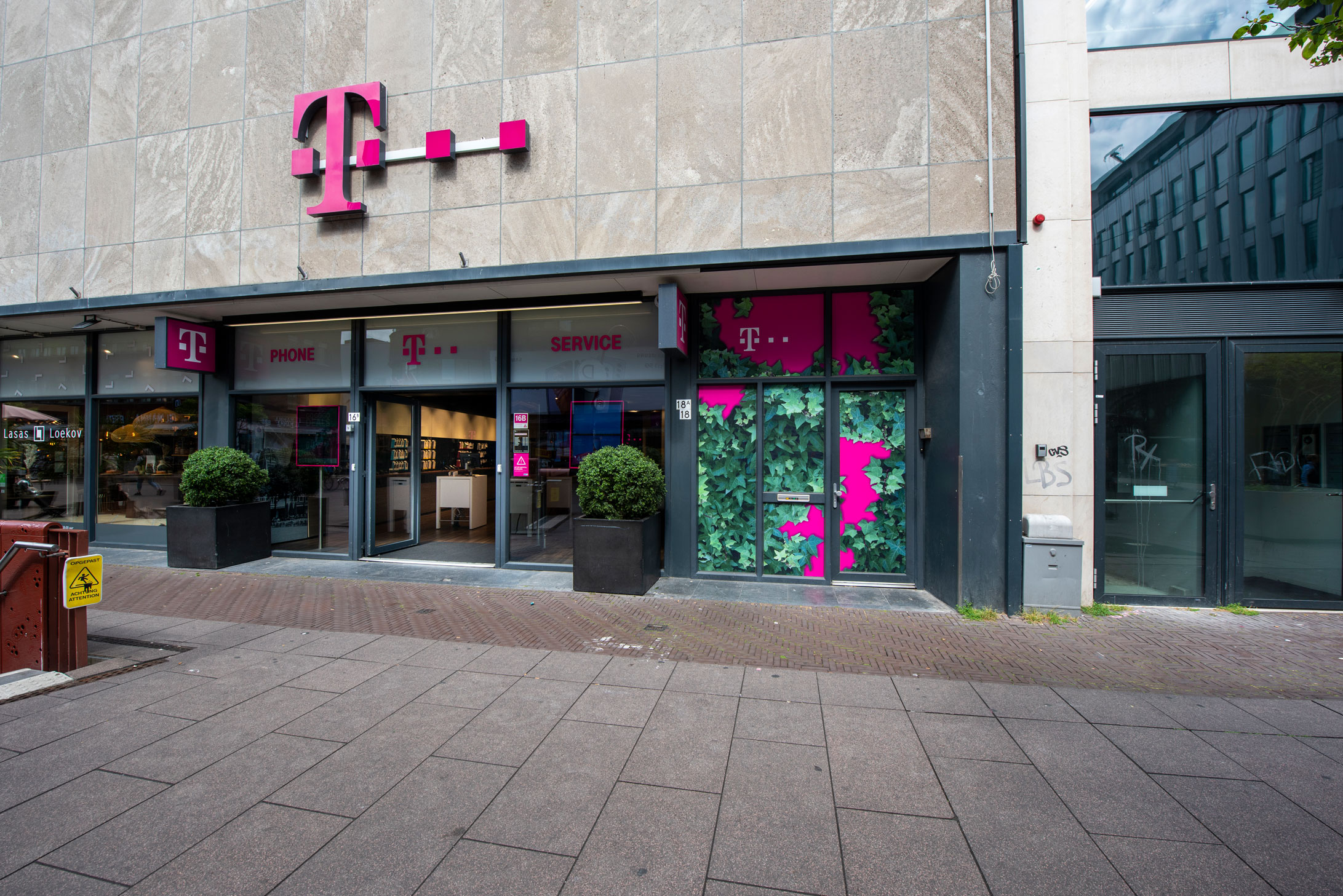 Afbeelding van T-Mobile Shop Den Haag Grote Marktstraat.