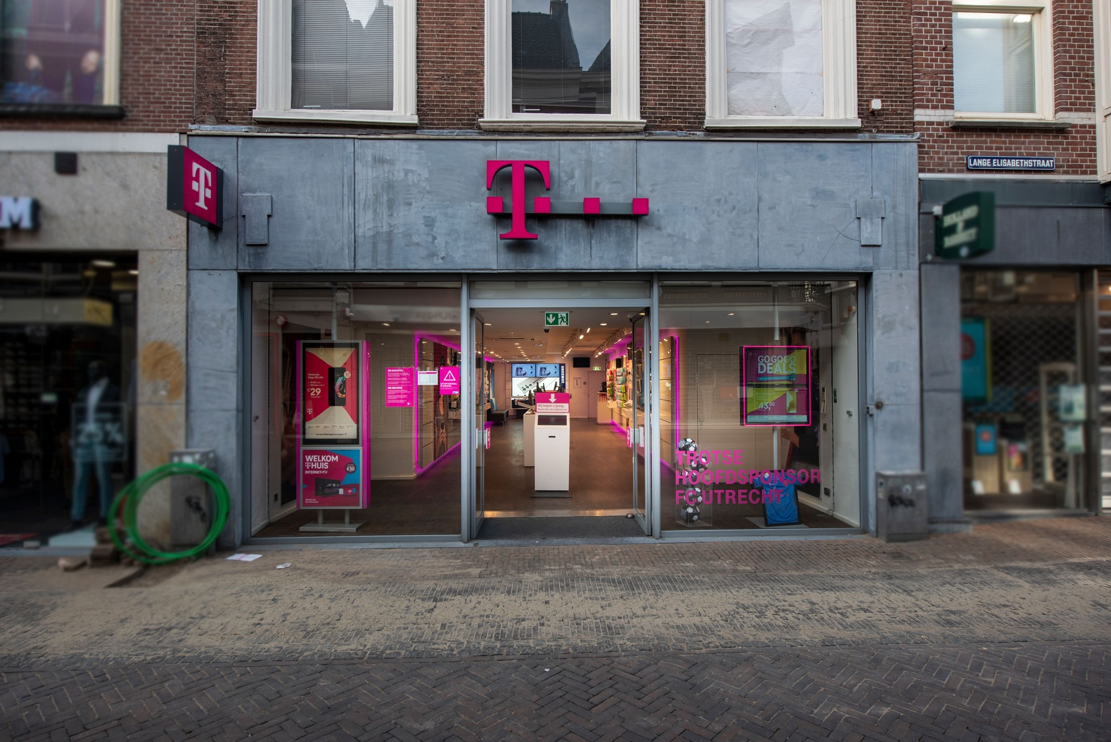 Afbeelding van T-Mobile Shop Utrecht.